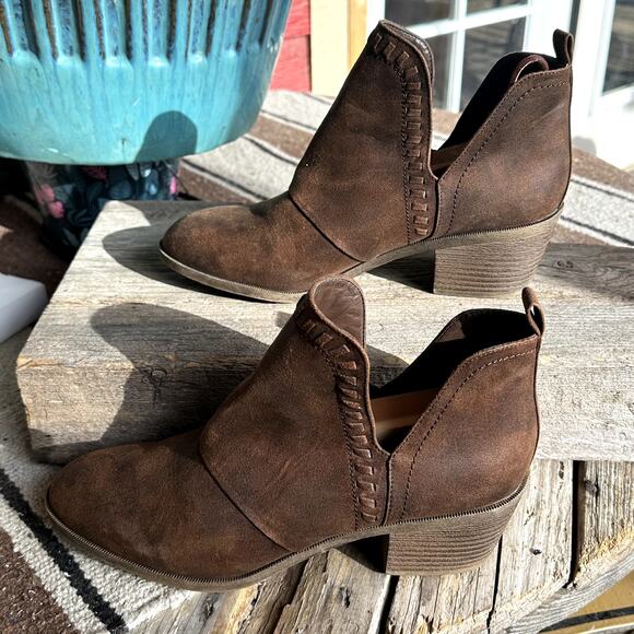 Rock & Candy LIPTON by ZiGi Ankle Boots SZ 8.5 Brown Bootie Chic Career Neutral - Picture 2 of 8